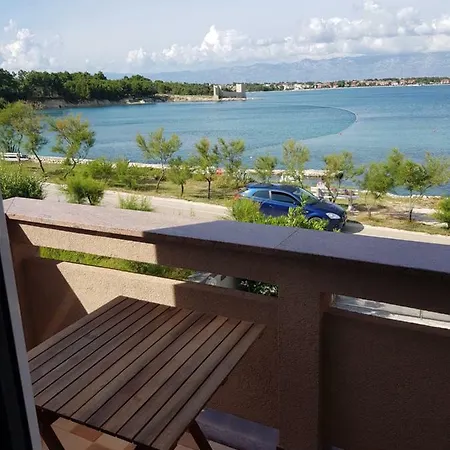 Apartament Luxury Apartament At Sea Vir